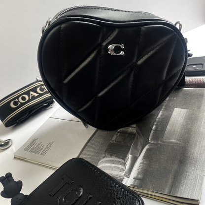 Bolso Coach Corazón Negro