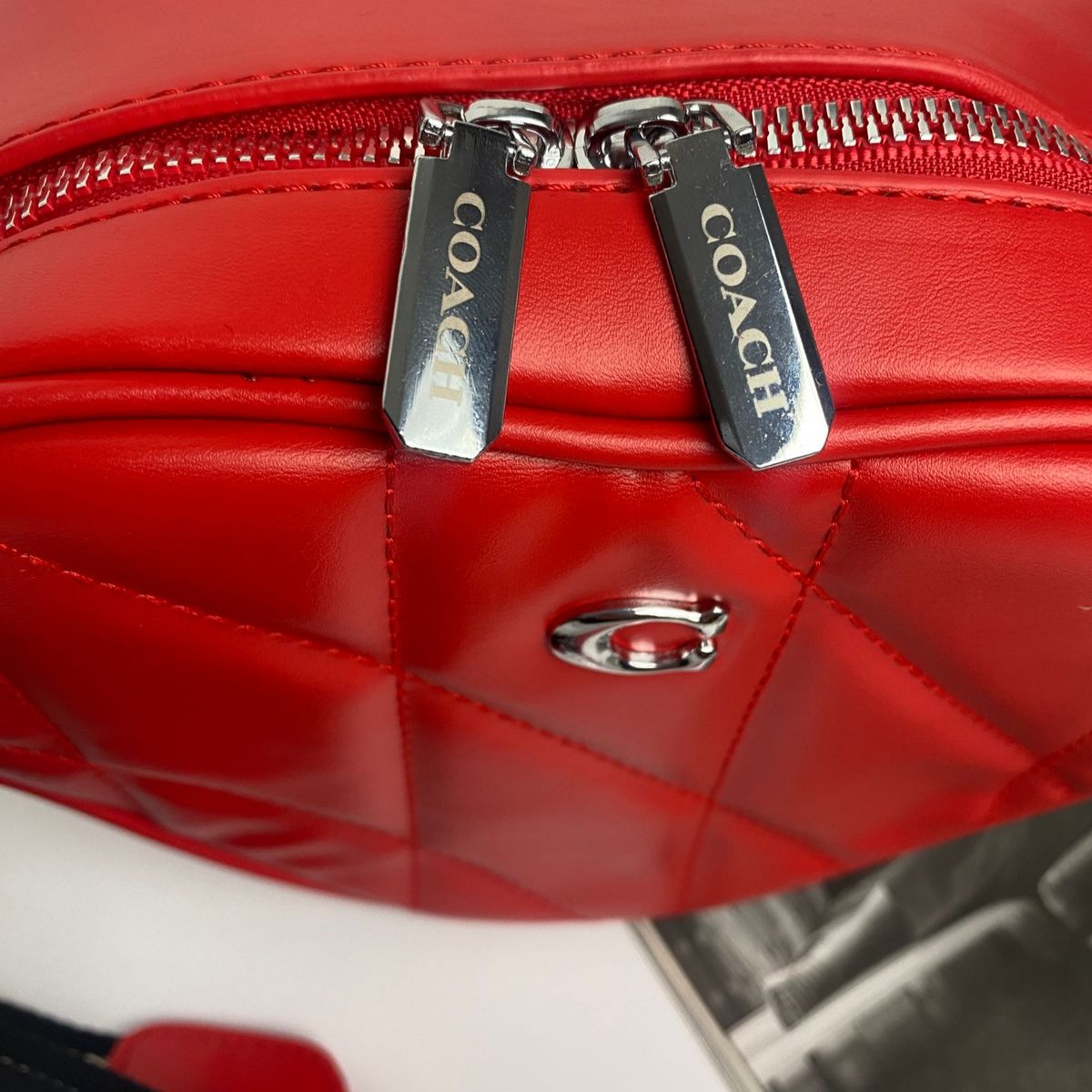 Bolso Coach Corazón Rojo Silver